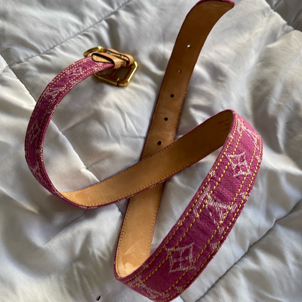 LOUIS VUITTON
Denim Monogram